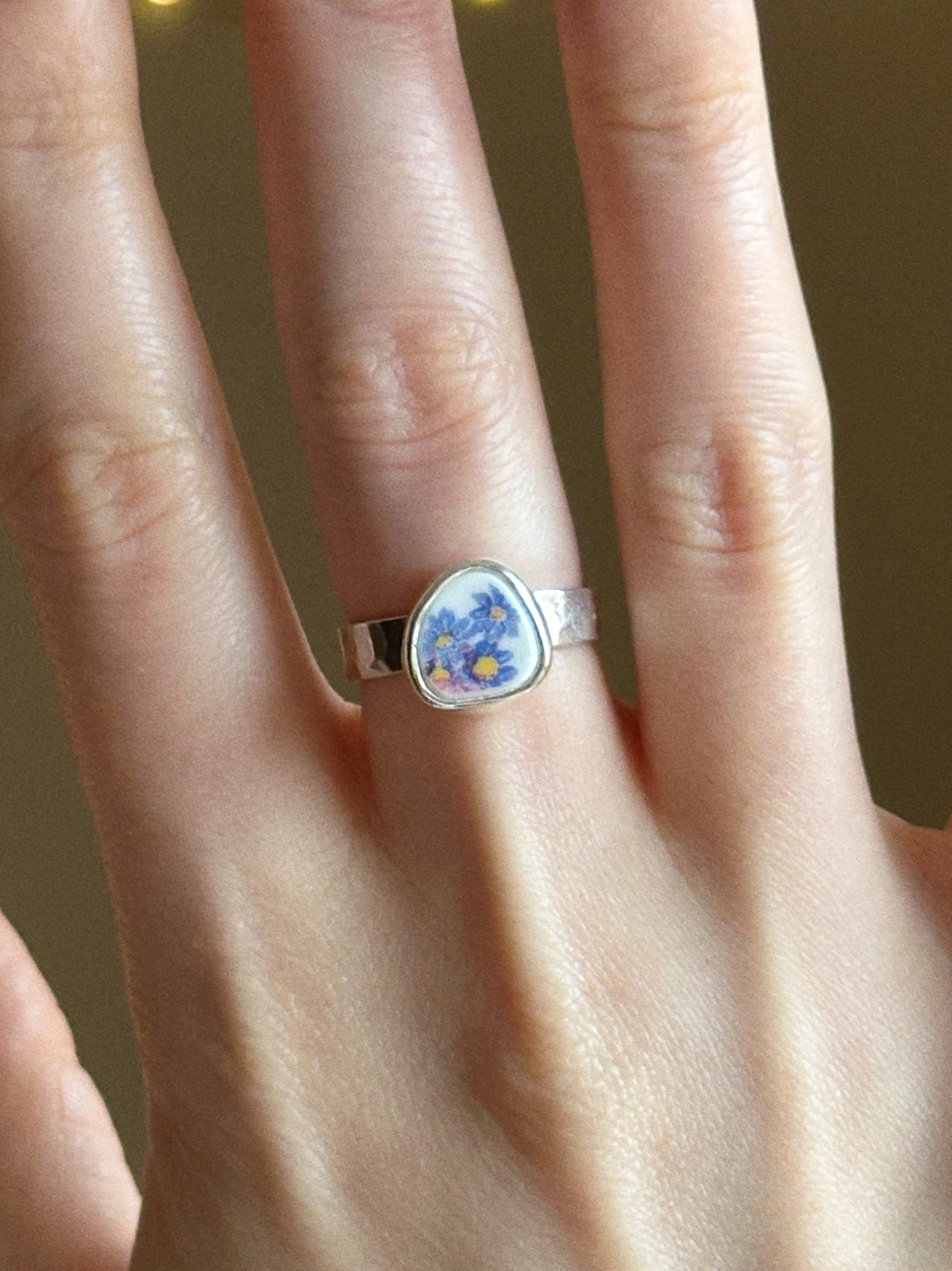 Blue flower ring