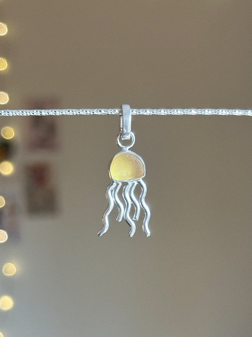 Sea glass jellyfish